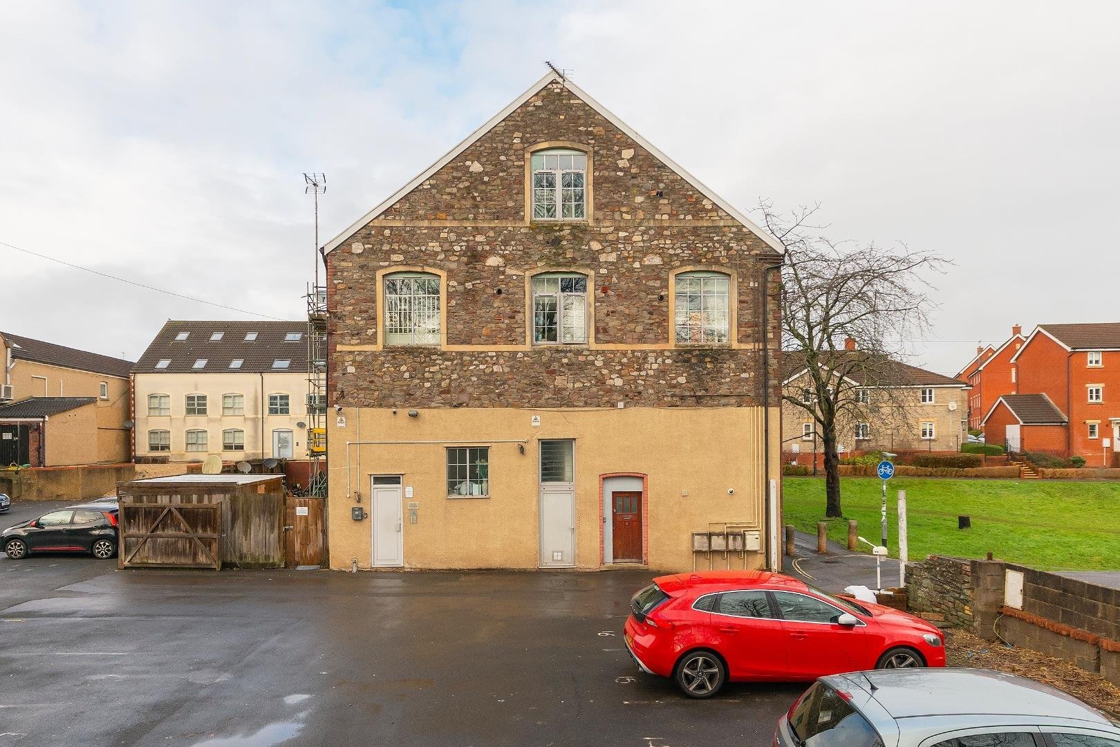 Hudds vale road st george 34425073 0 t9 owsg external c