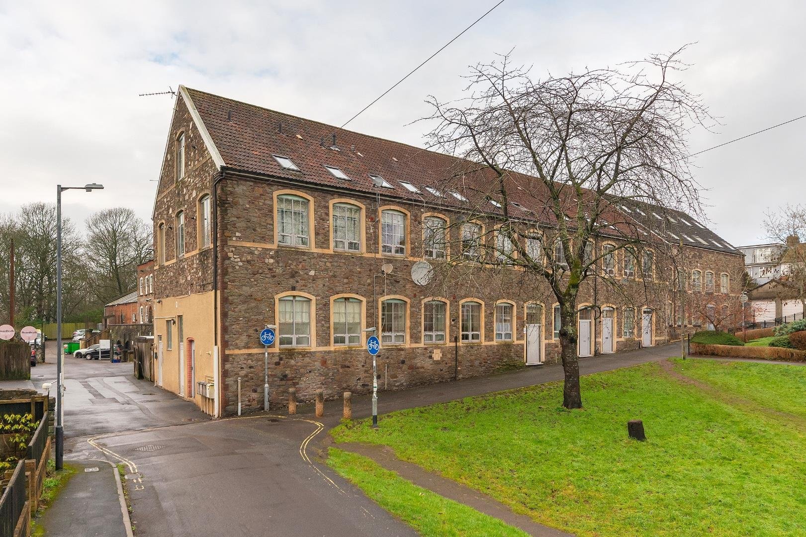 Hudds vale road st george 34425073 0 t9 owsg external e