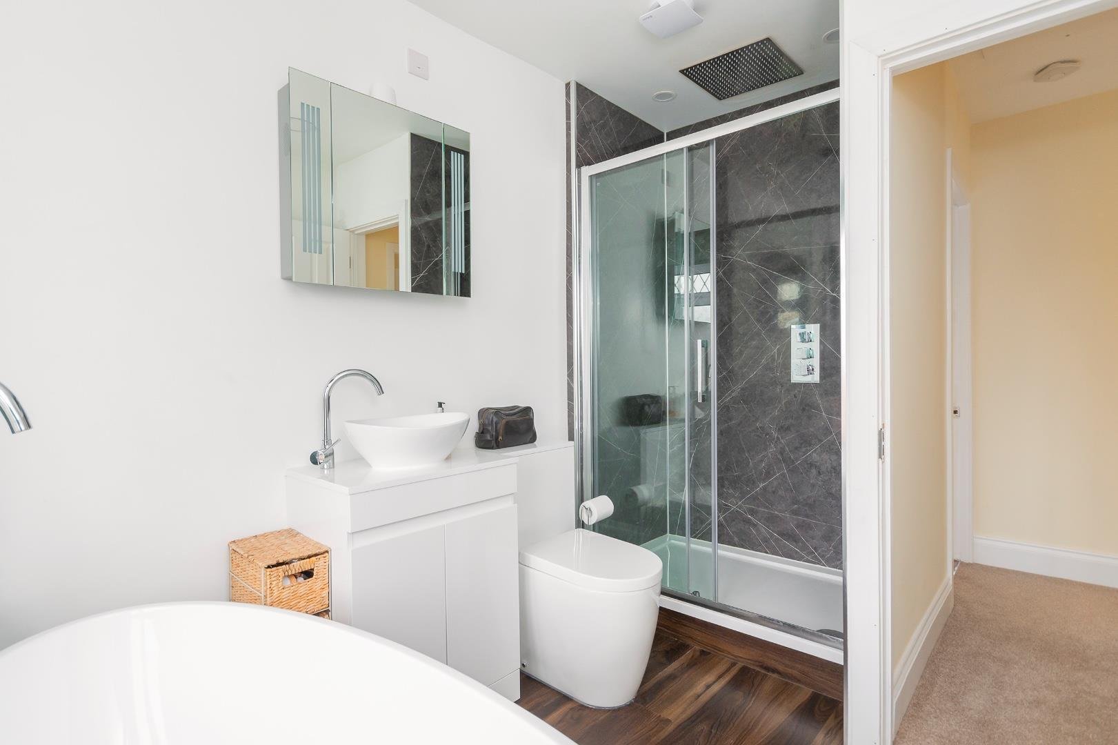 Jersey avenue brislington 32476766 eunevayesrej19 bathroom a