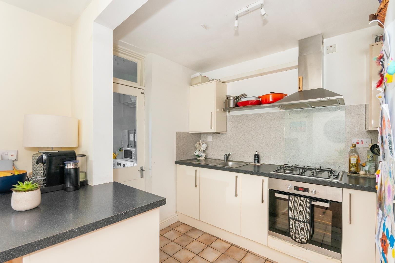 Kellaway avenue henleaze 33125968 1 k6 a1 bn kitchen c