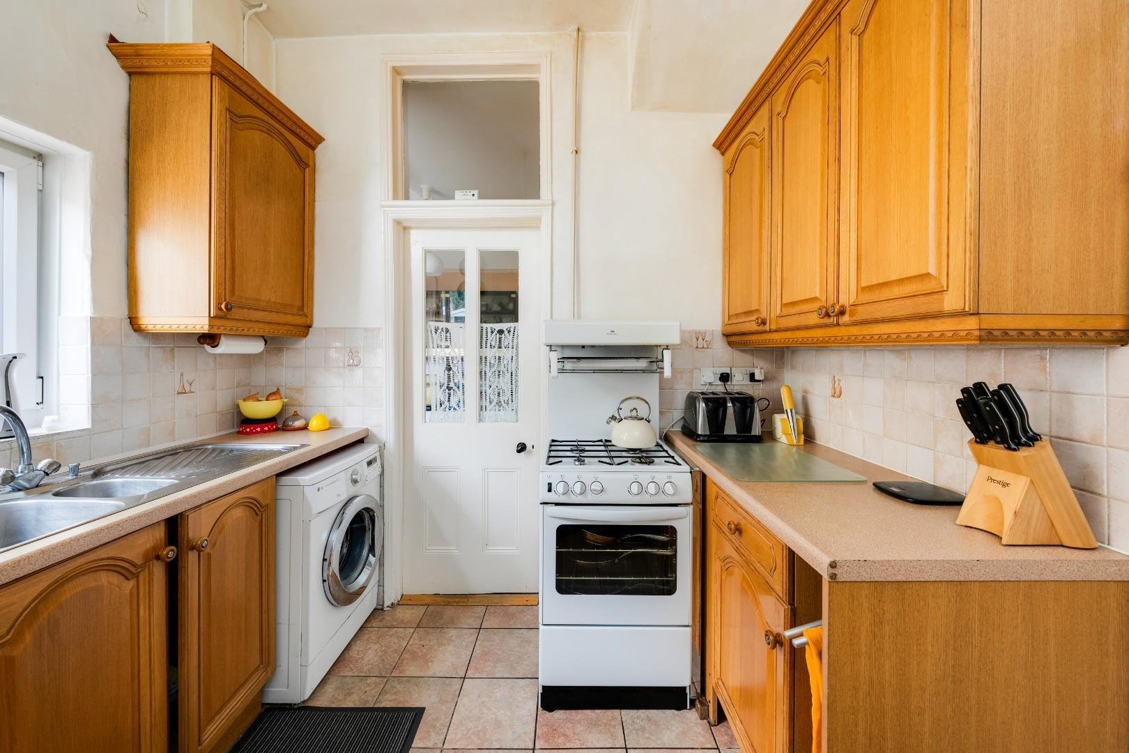 Kensington park road brislington 33733066 21