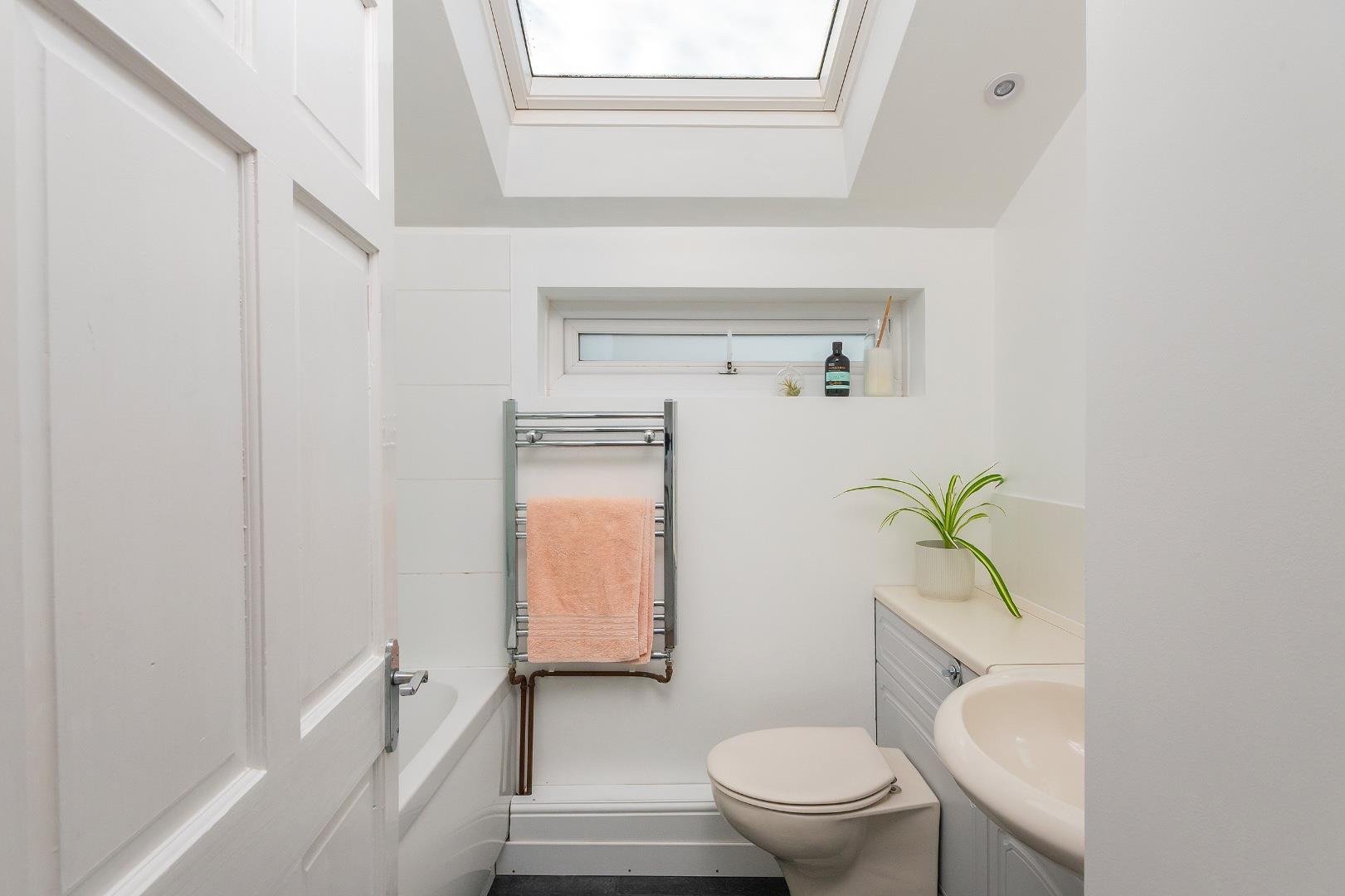 Langton court road brislington 34366094 3 l7 crsa bathroom c