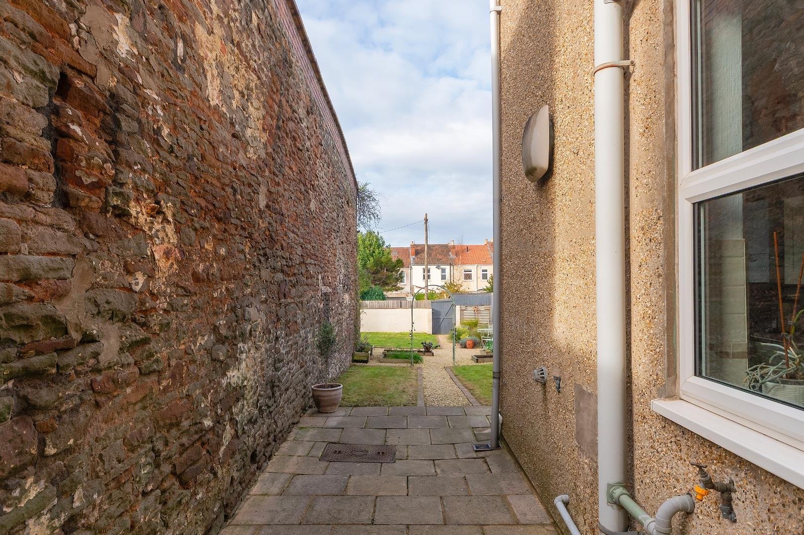 Langton court road brislington 34366094 3 l7 crsa external e