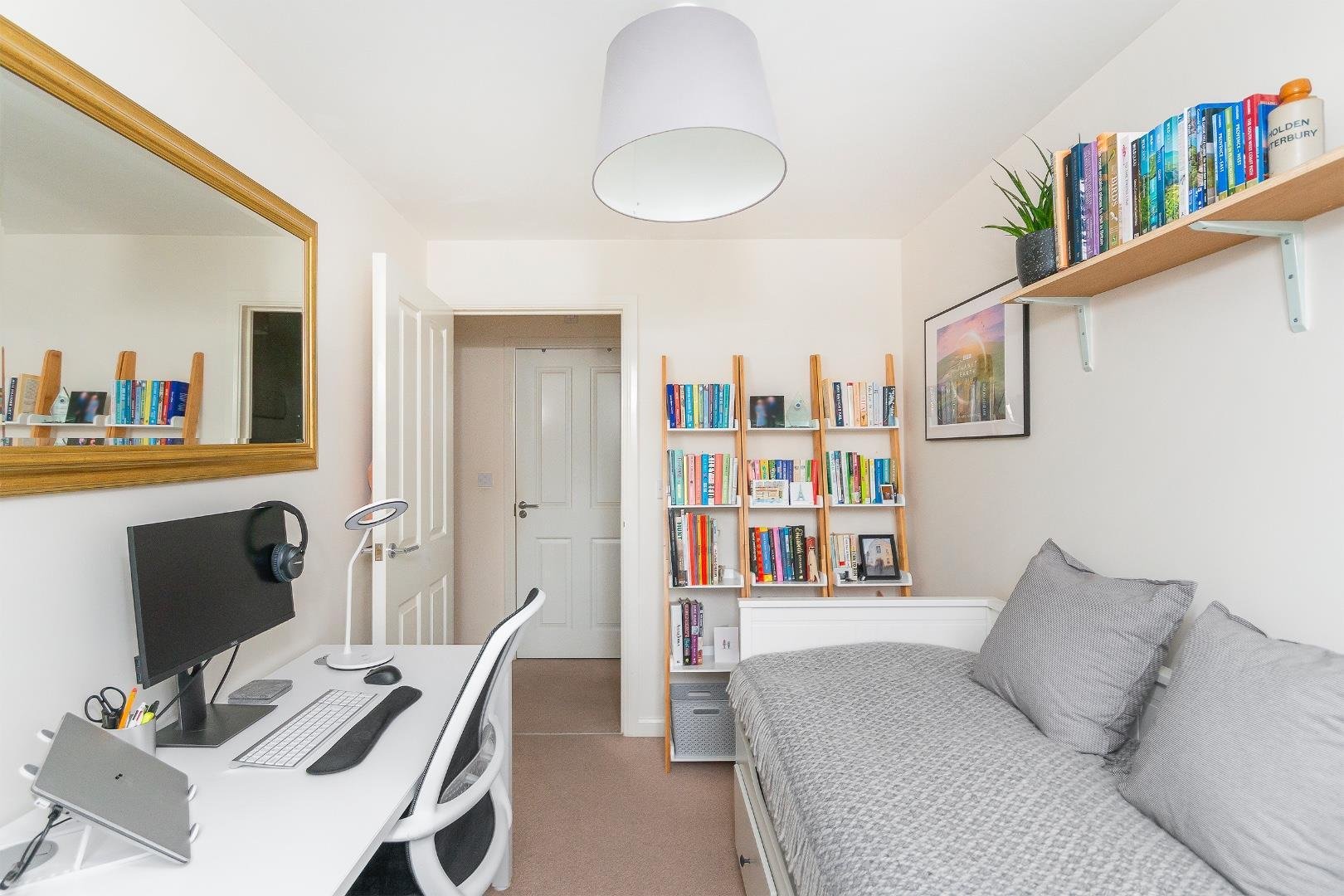 Latimer close brislington 34404093 3 l0 cbn bedroom e
