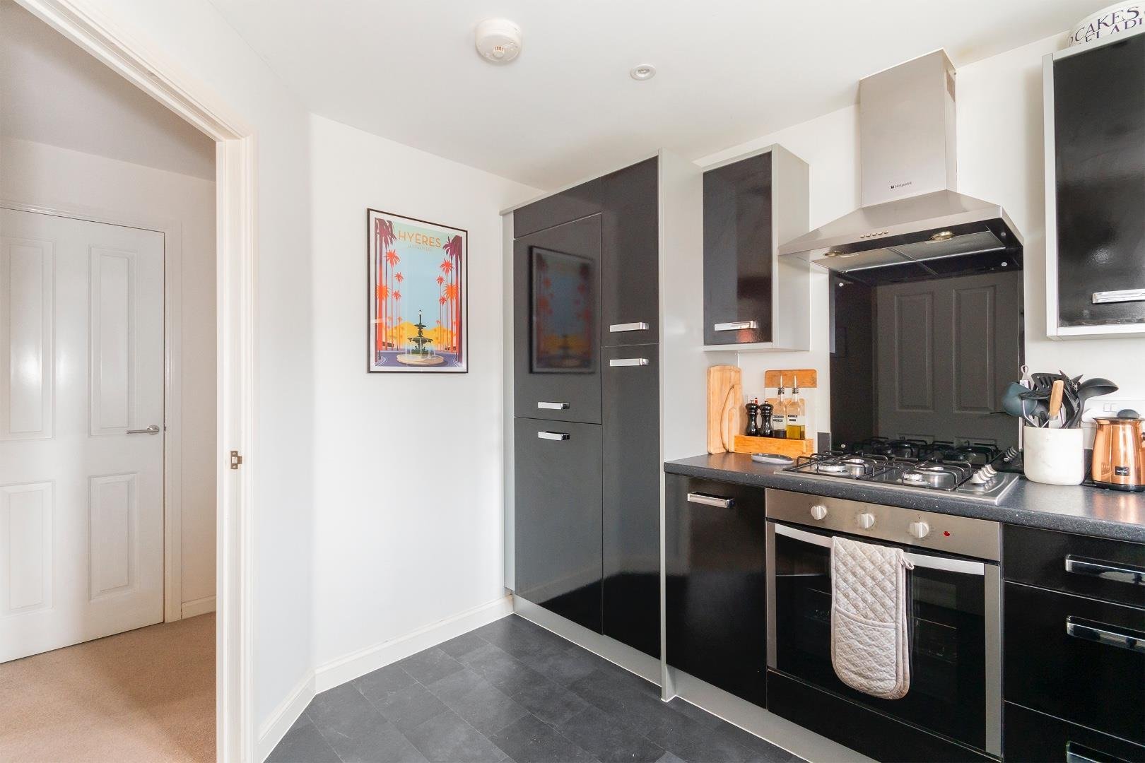 Latimer close brislington 34404093 3 l0 cbn kitchen a