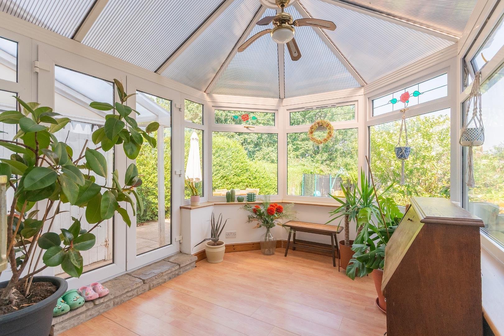 Lawn road fishponds 34837421 1 l2 r7 fs conservatory b