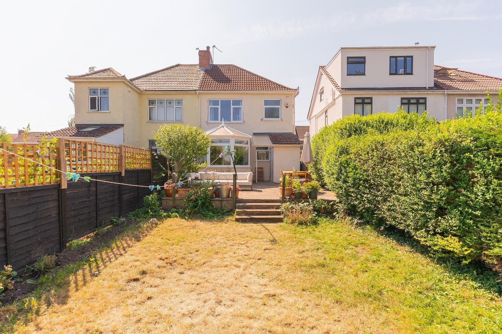 Lawn road fishponds 34837421 1 l2 r7 fs external d