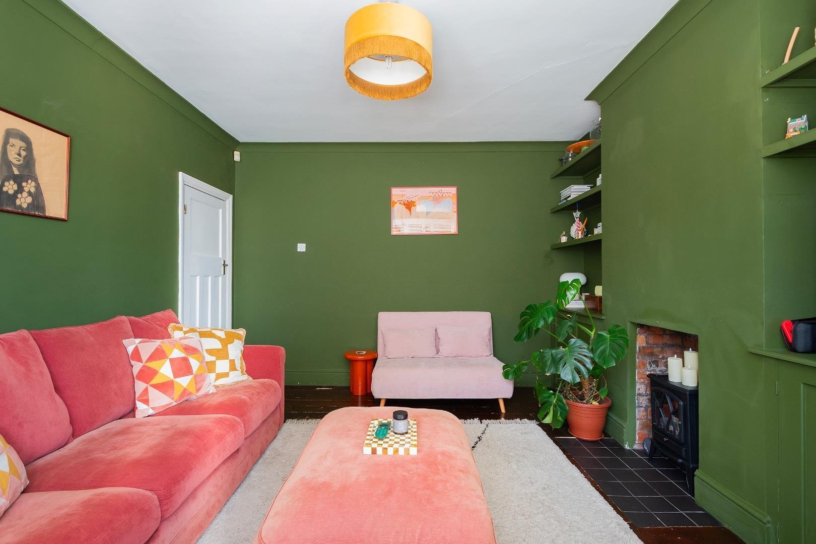 Lawn road fishponds 34837421 1 l2 r7 fs living room c