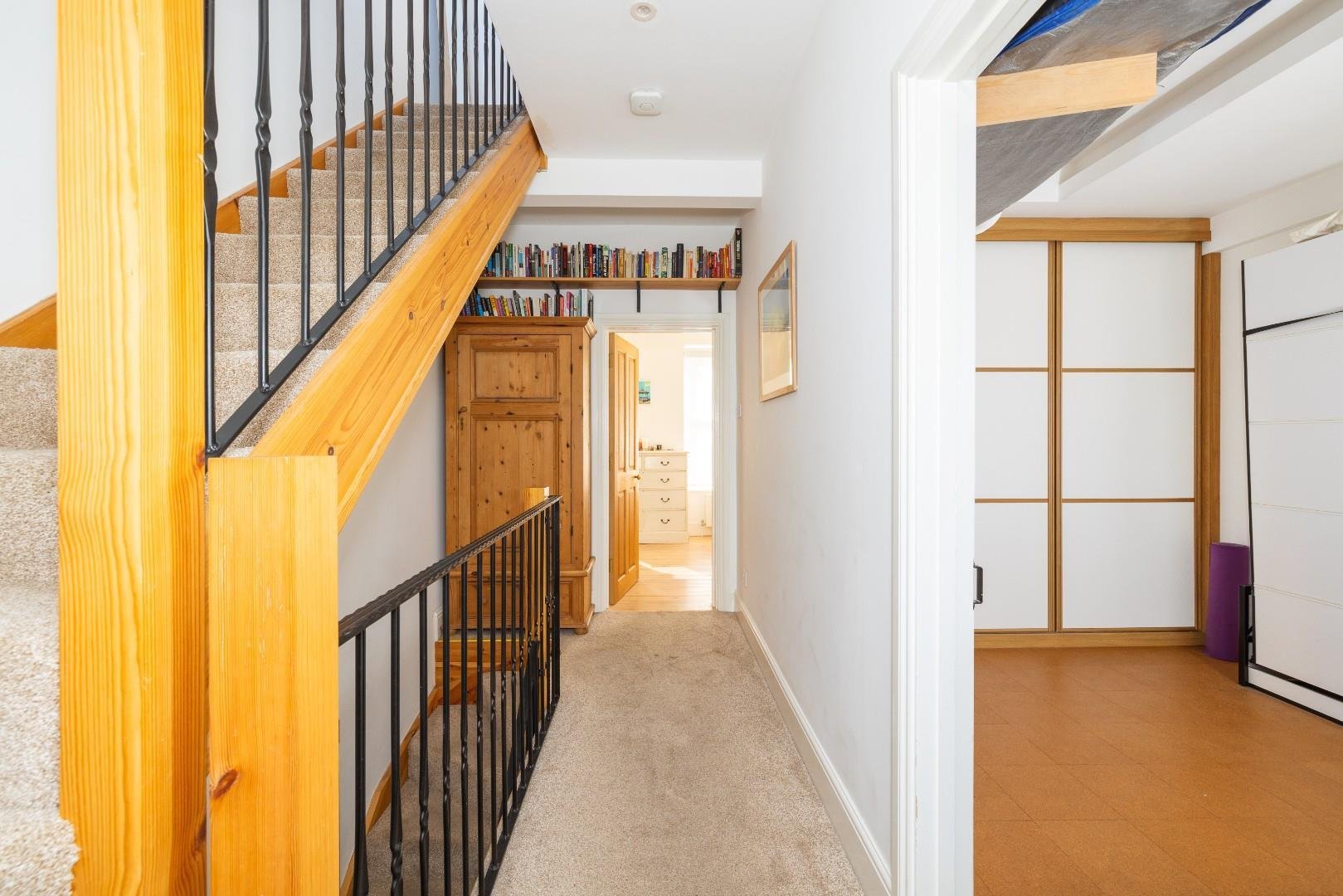 Lena street easton 34600931 char9980