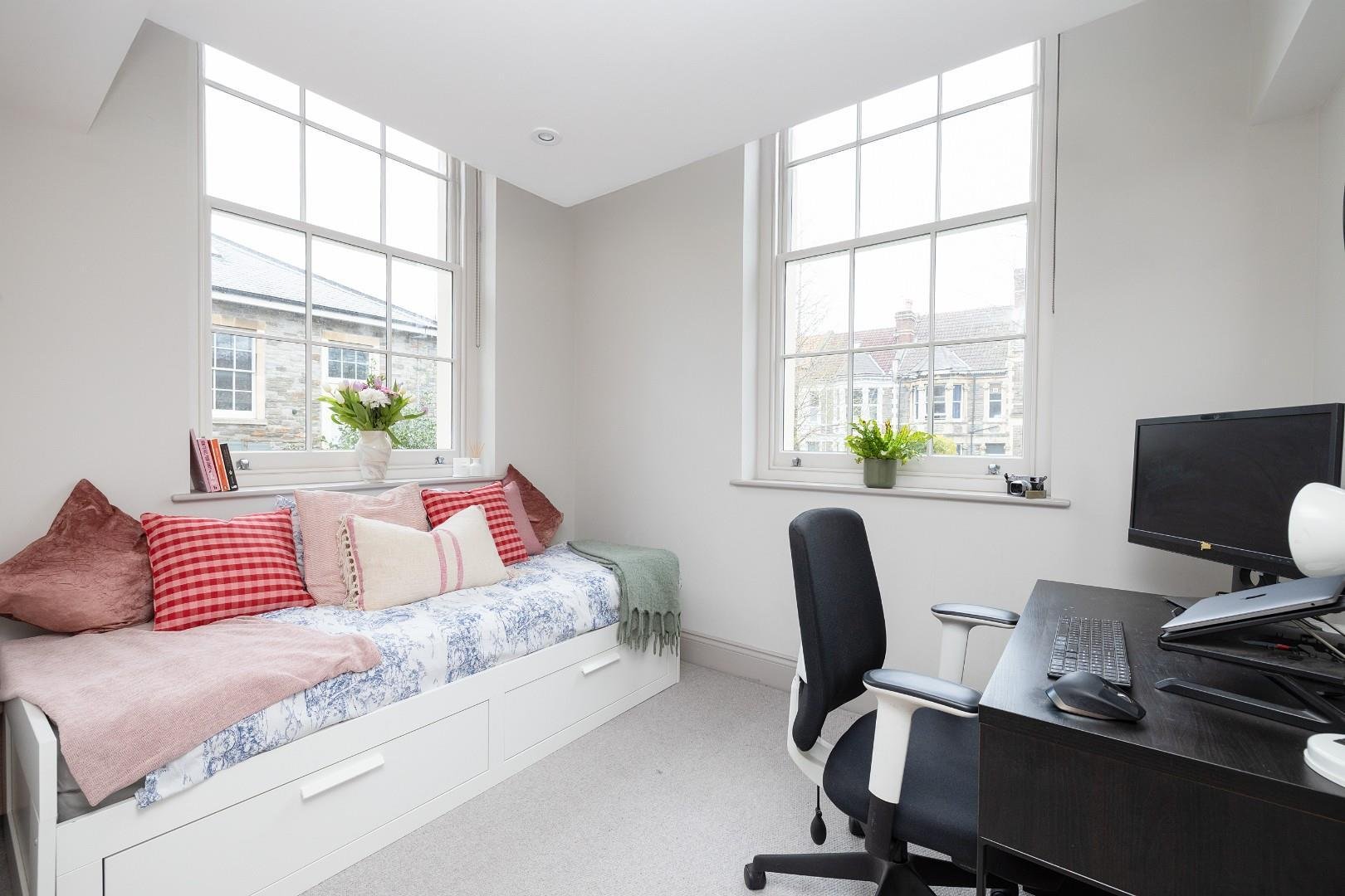 Loft house ashley down 33796048 cd7 a4013