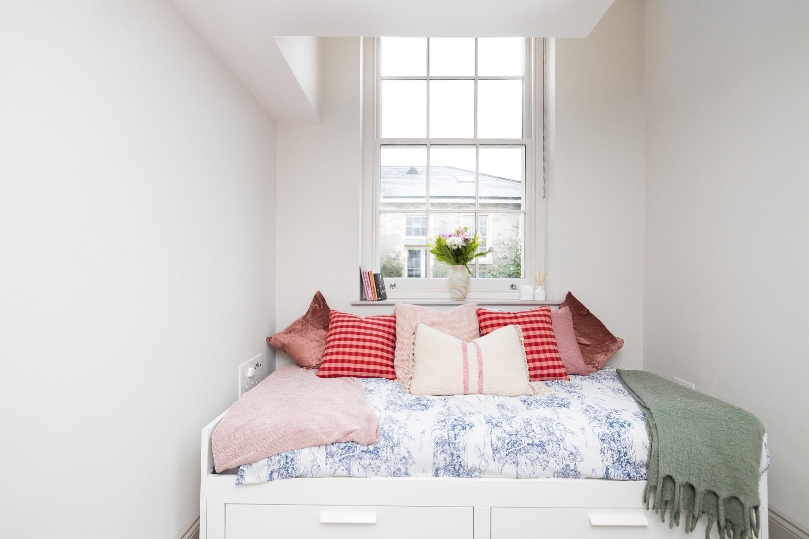 Loft house ashley down 33796048 cd7 a4016