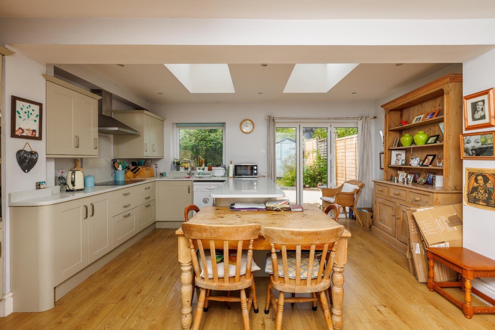Longmead avenue bishopston 34672981 118 longmead avenue 15