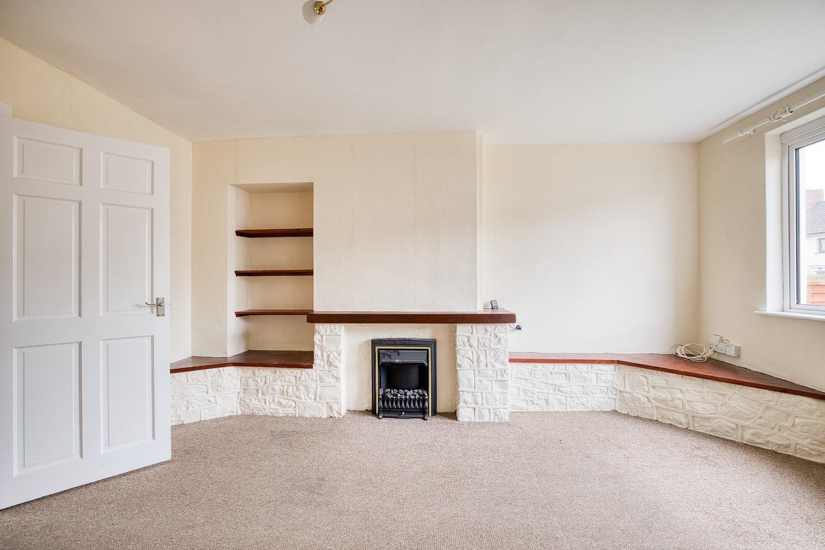 Lydney road southmead 33496099 cd7 a8204 hdr