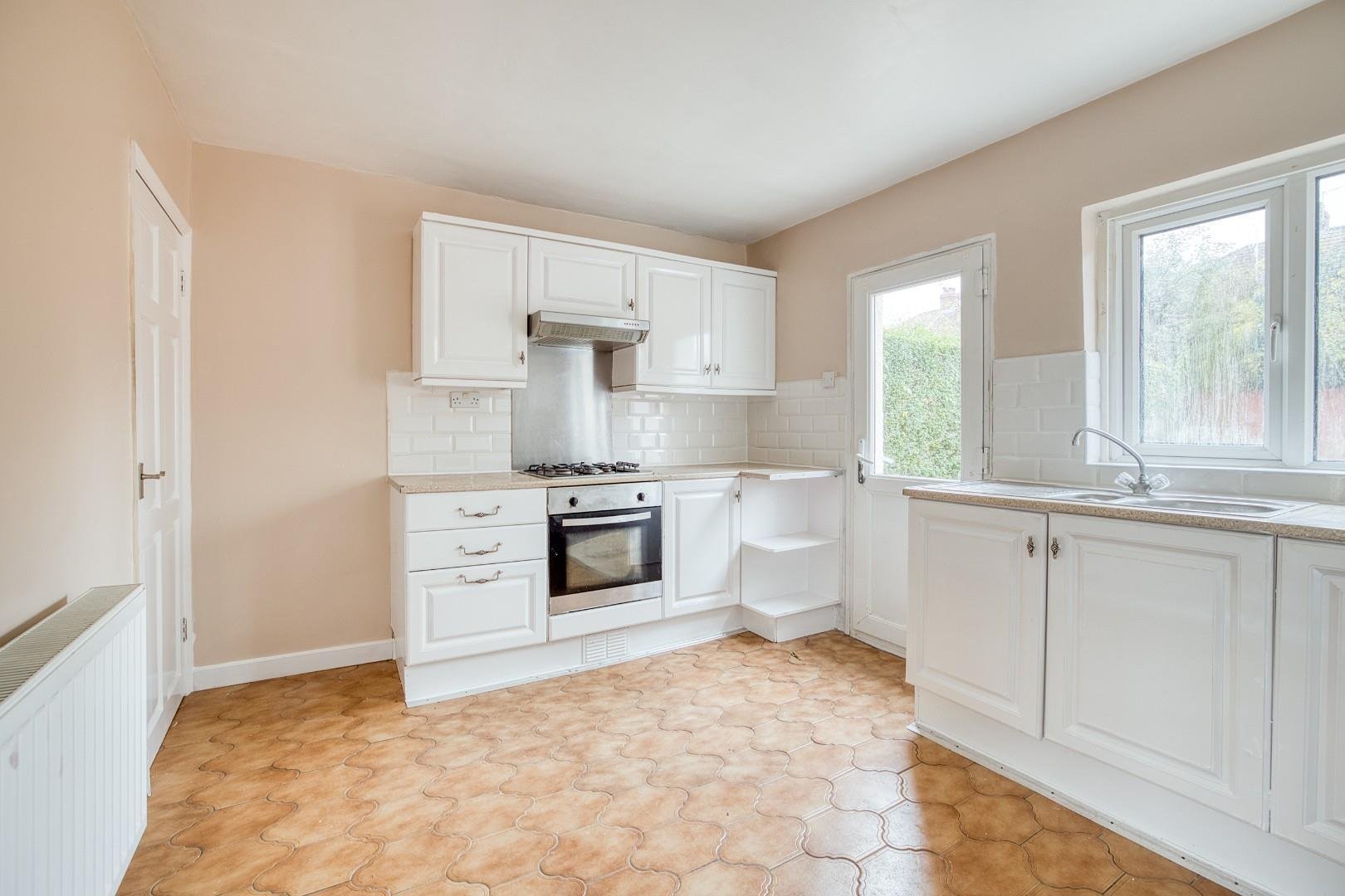 Lydney road southmead 33496099 cd7 a8210 hdr