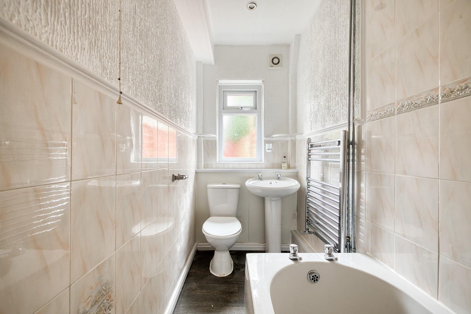 Lydney road southmead 33496099 cd7 a8219 hdr