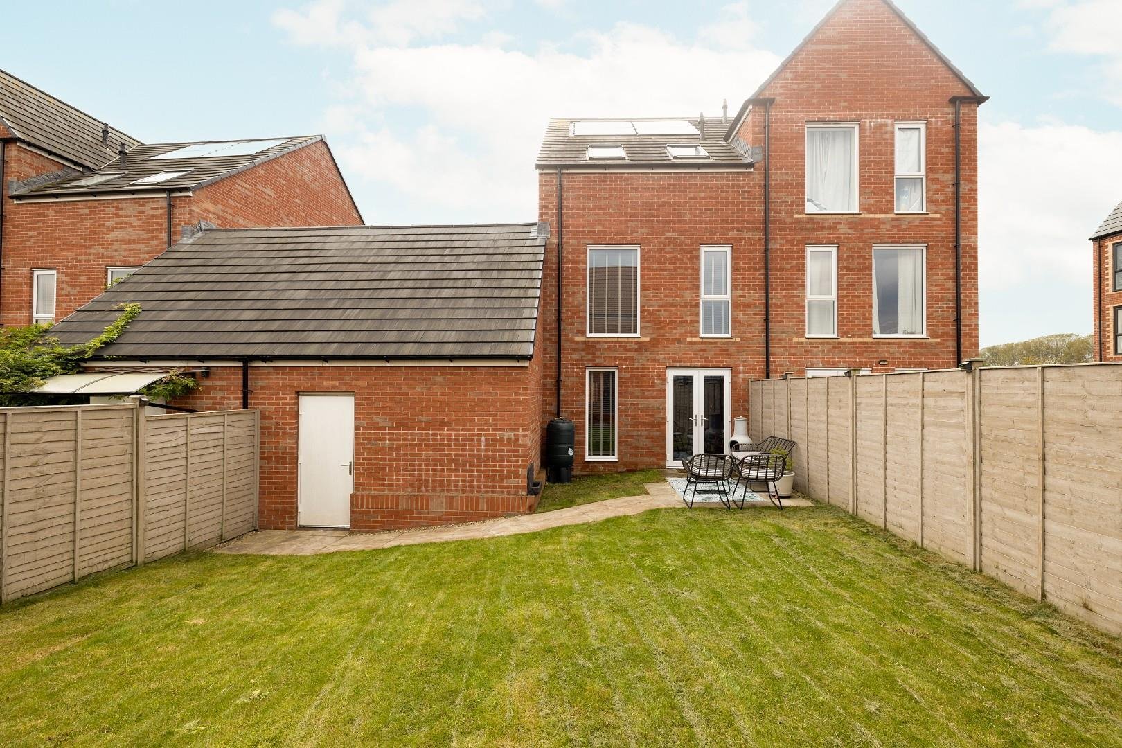 Manning road knowle 33430521 manning4