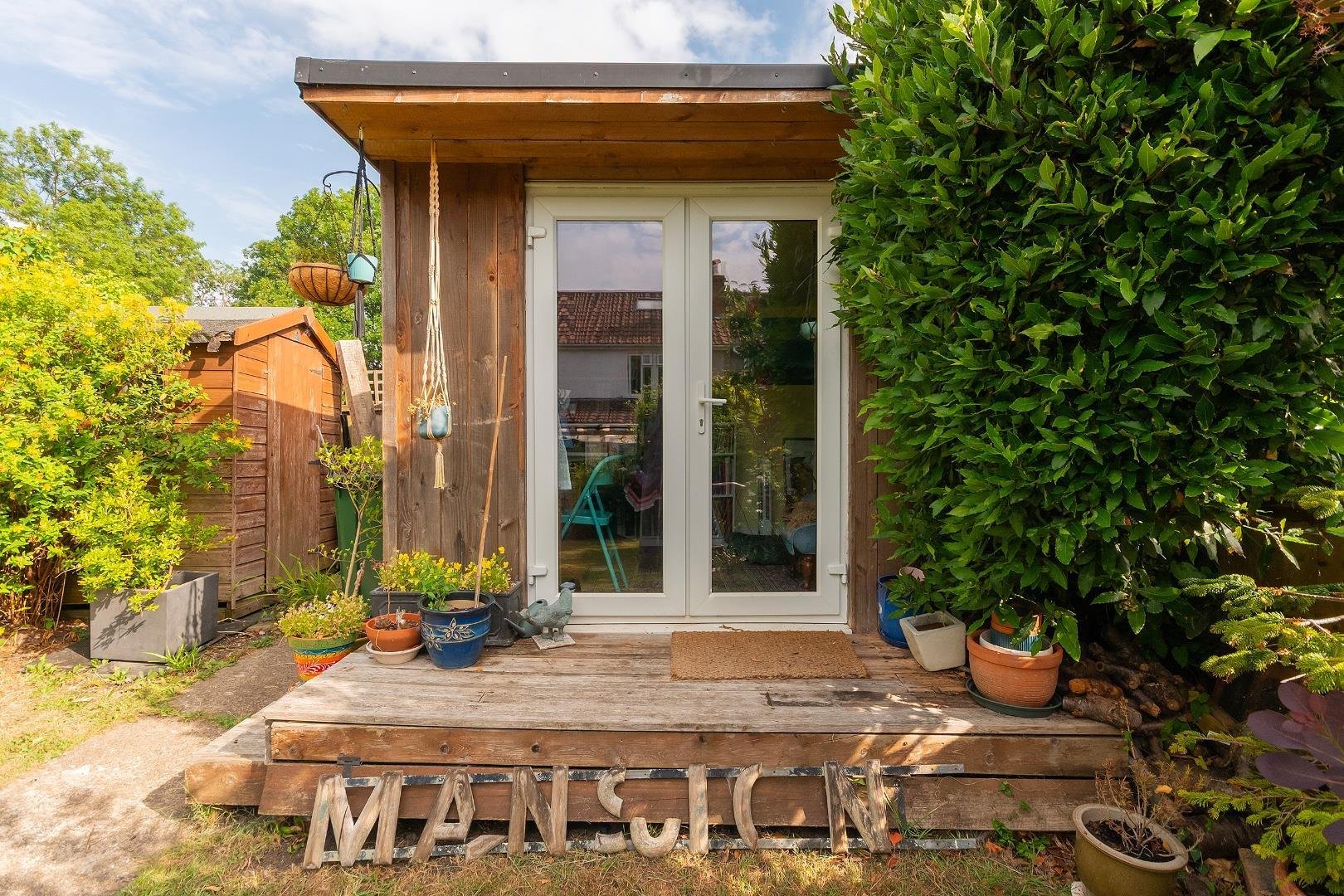 Maple road horfield 34689311 8 m9 rhd external f
