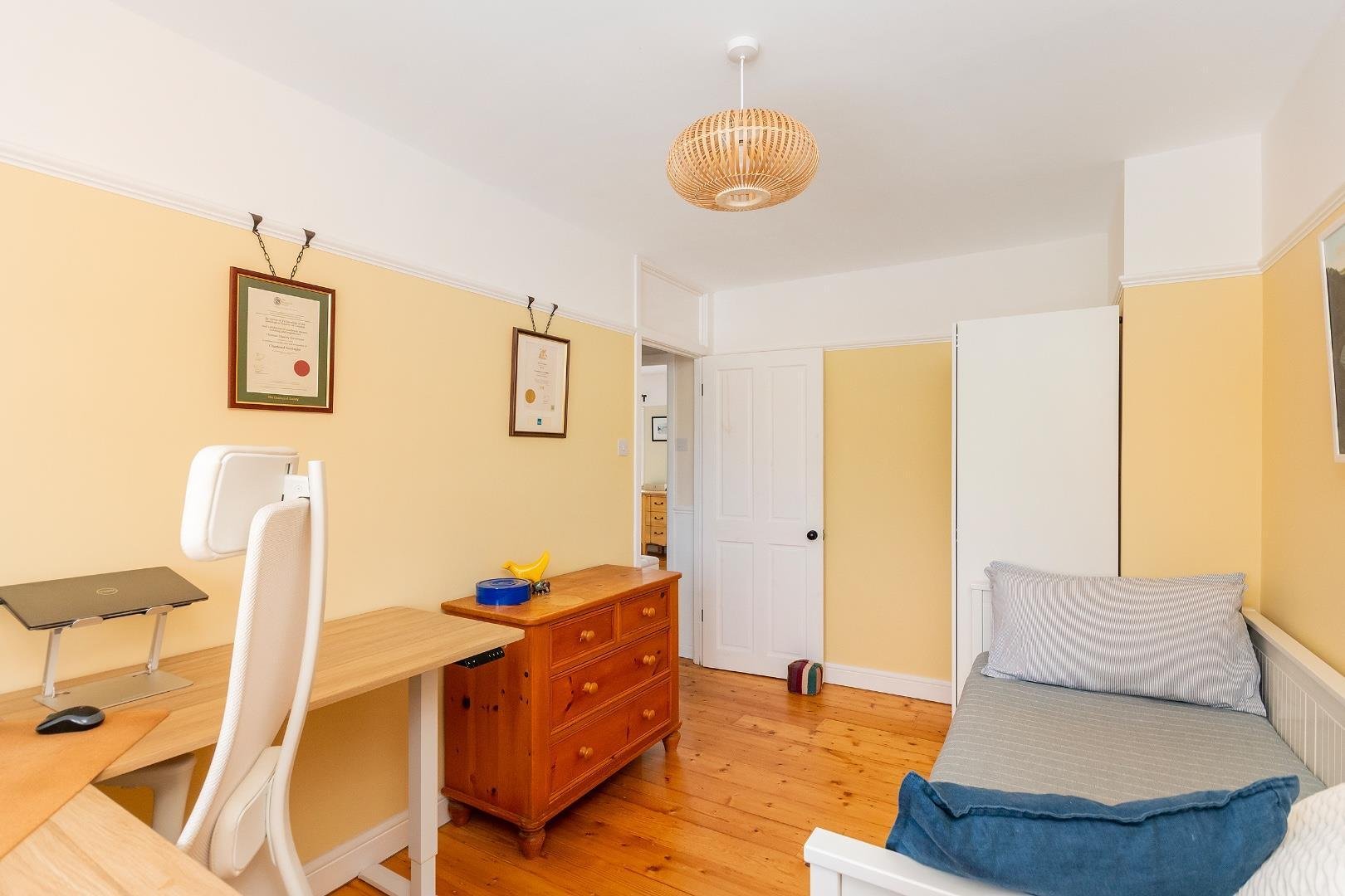 Marksbury road bedminster 34866600 1 m6 r2 br bedroom e