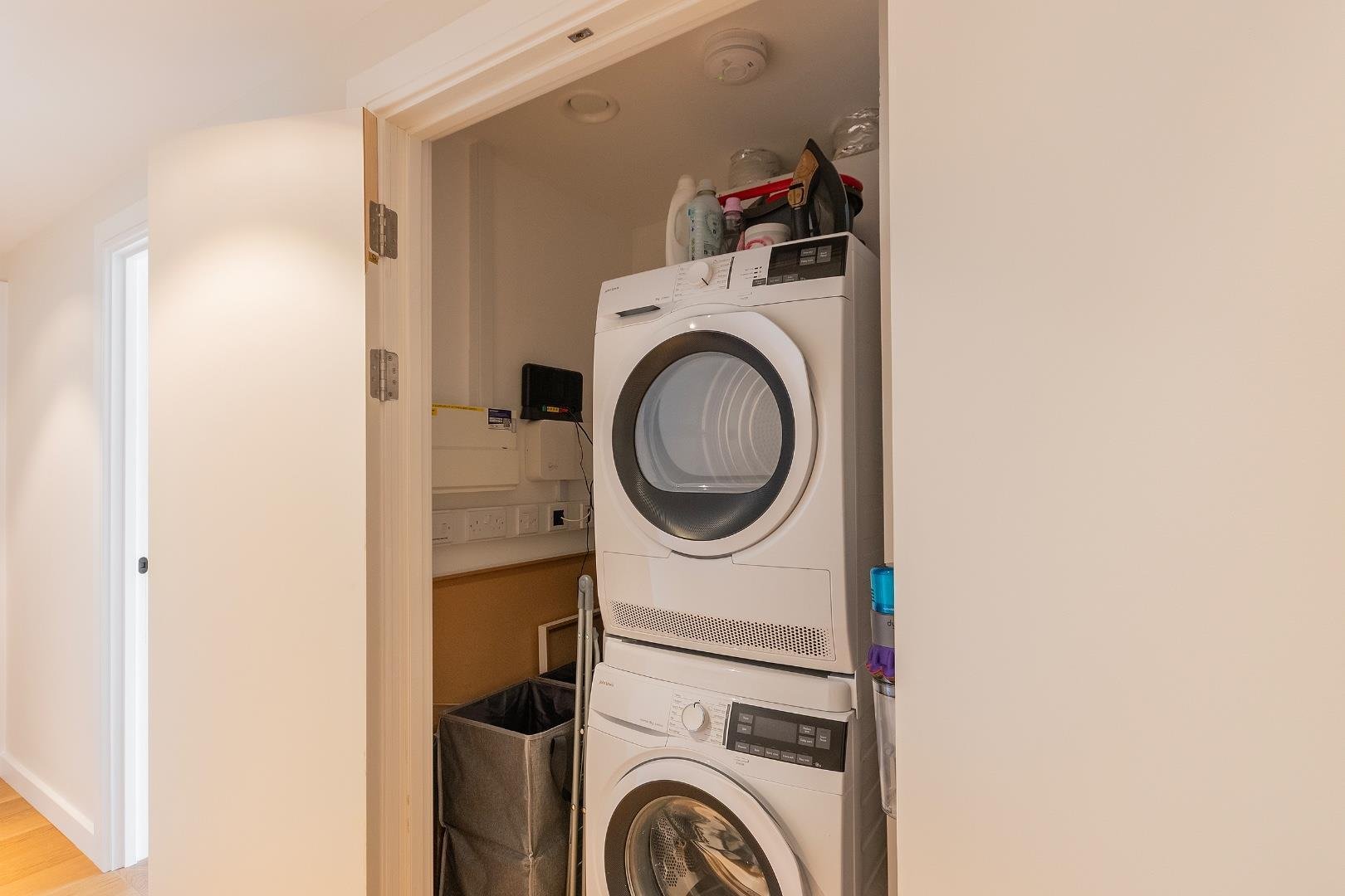 Mc arthurs yard harbourside 34457239 7 m8 ysi utility cupboard a