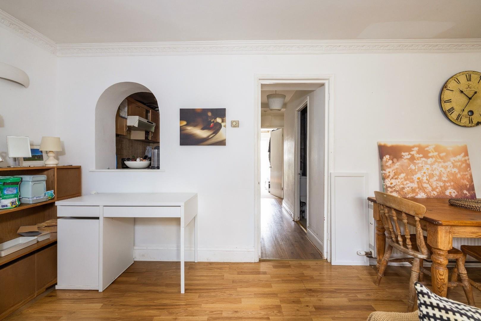 Meridian place clifton 34623239 char0085