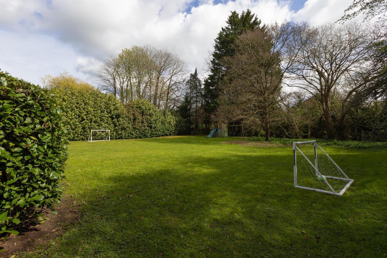 Mill lane warmley 34599177 38a mill lane bs30 26