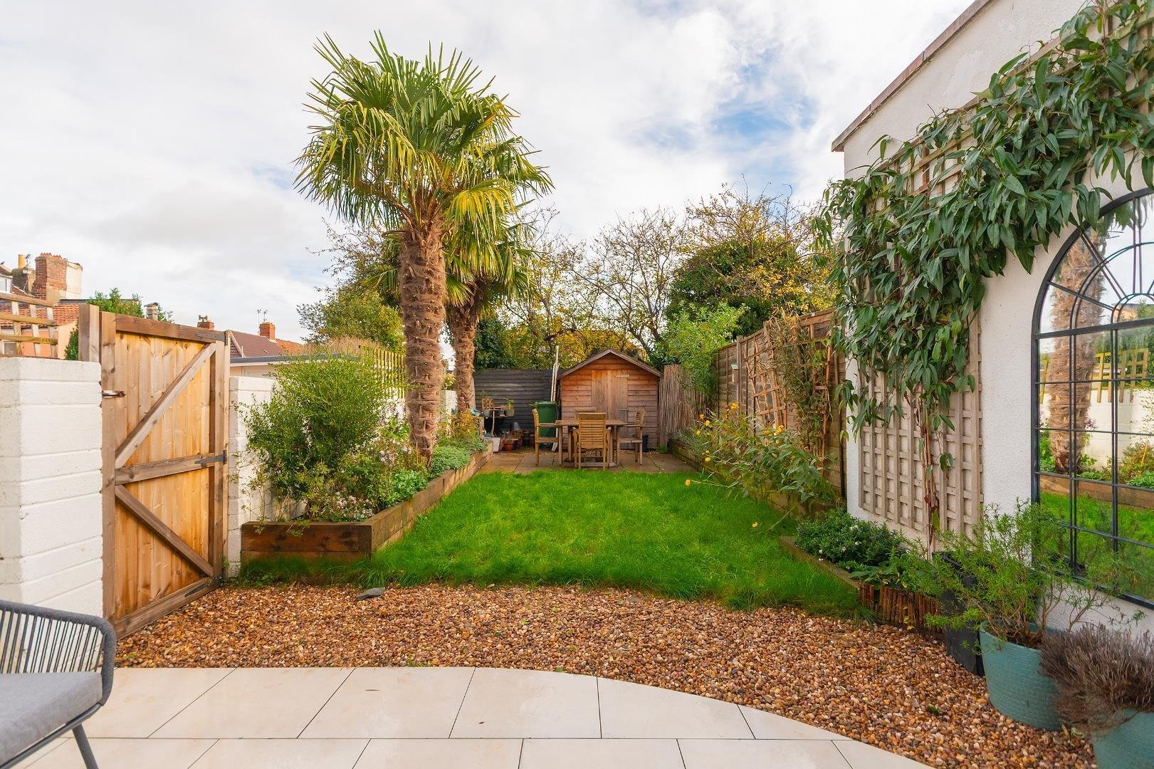 Moorlands road fishponds 34276505 0 m1 rfs external g