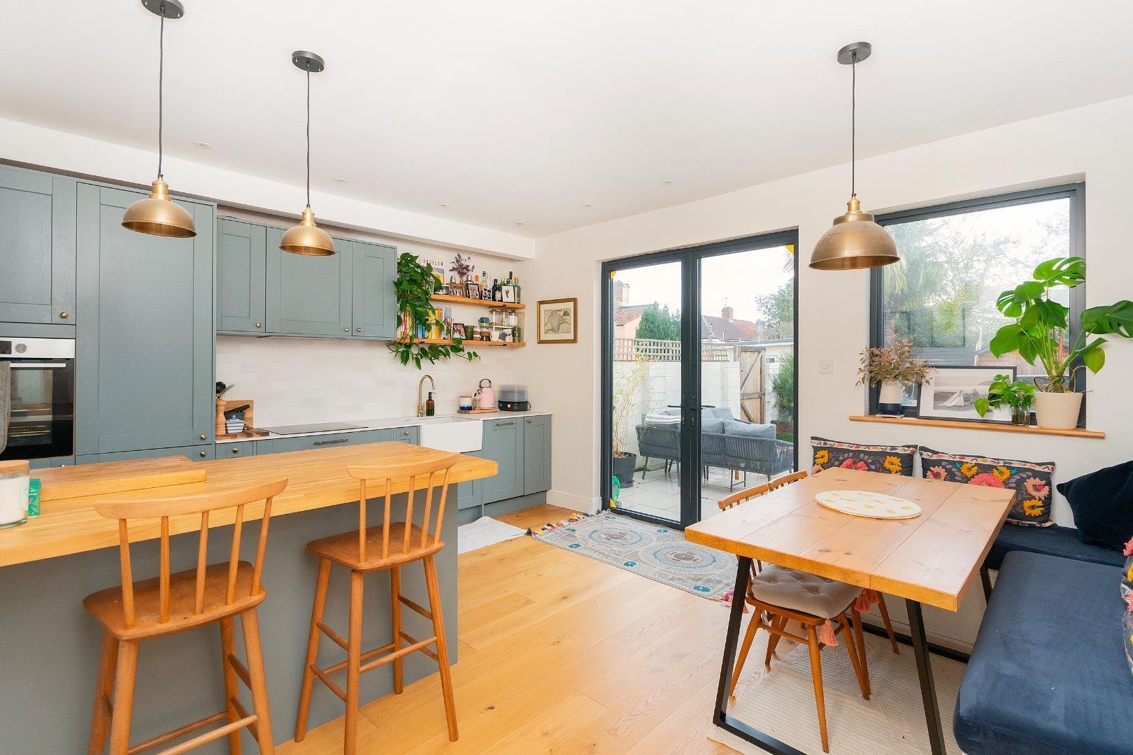 Moorlands road fishponds 34276505 0 m1 rfs kitchen diner f