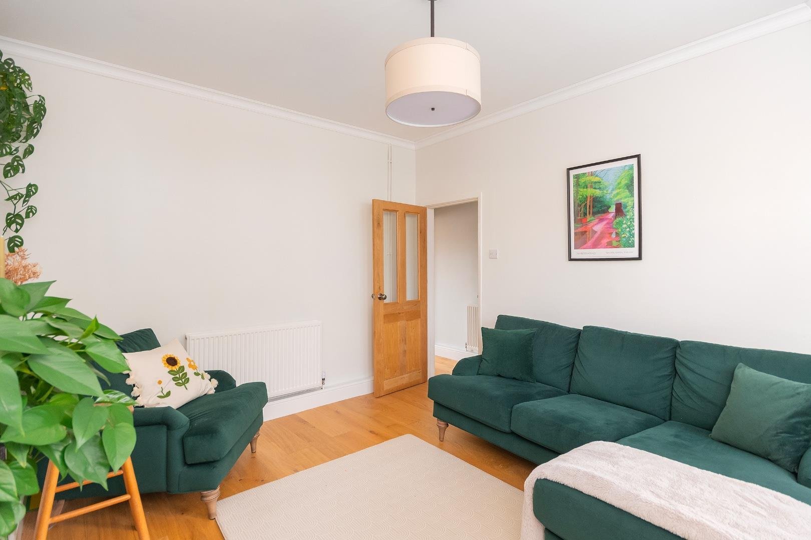 Moorlands road fishponds 34276505 0 m1 rfs living room b