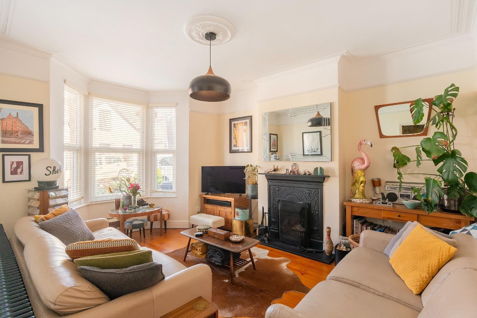 Mount pleasant terrace southville 34663647 0 m4 ptse living room d