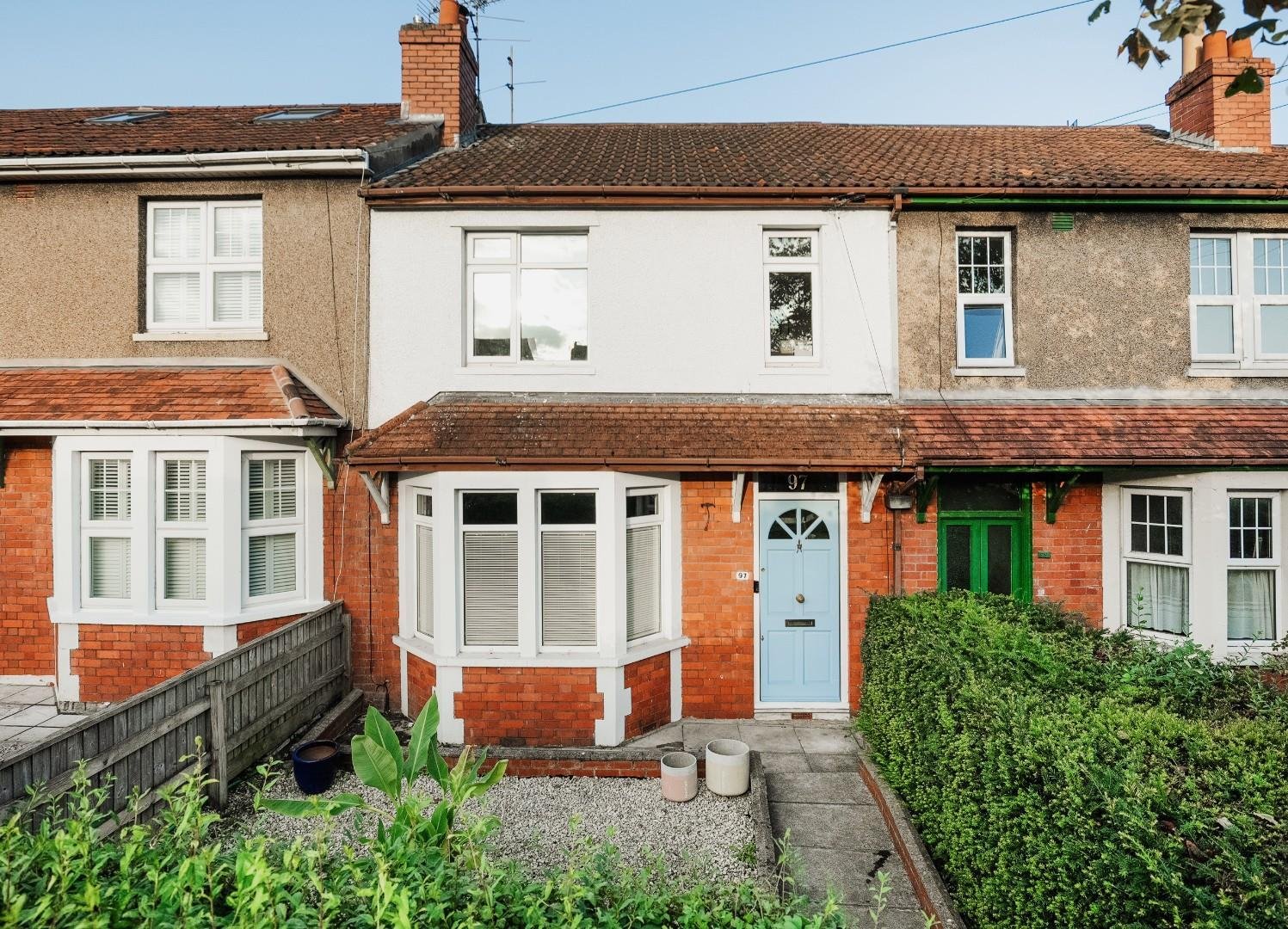 Muller road horfield 33368268 97 muller front