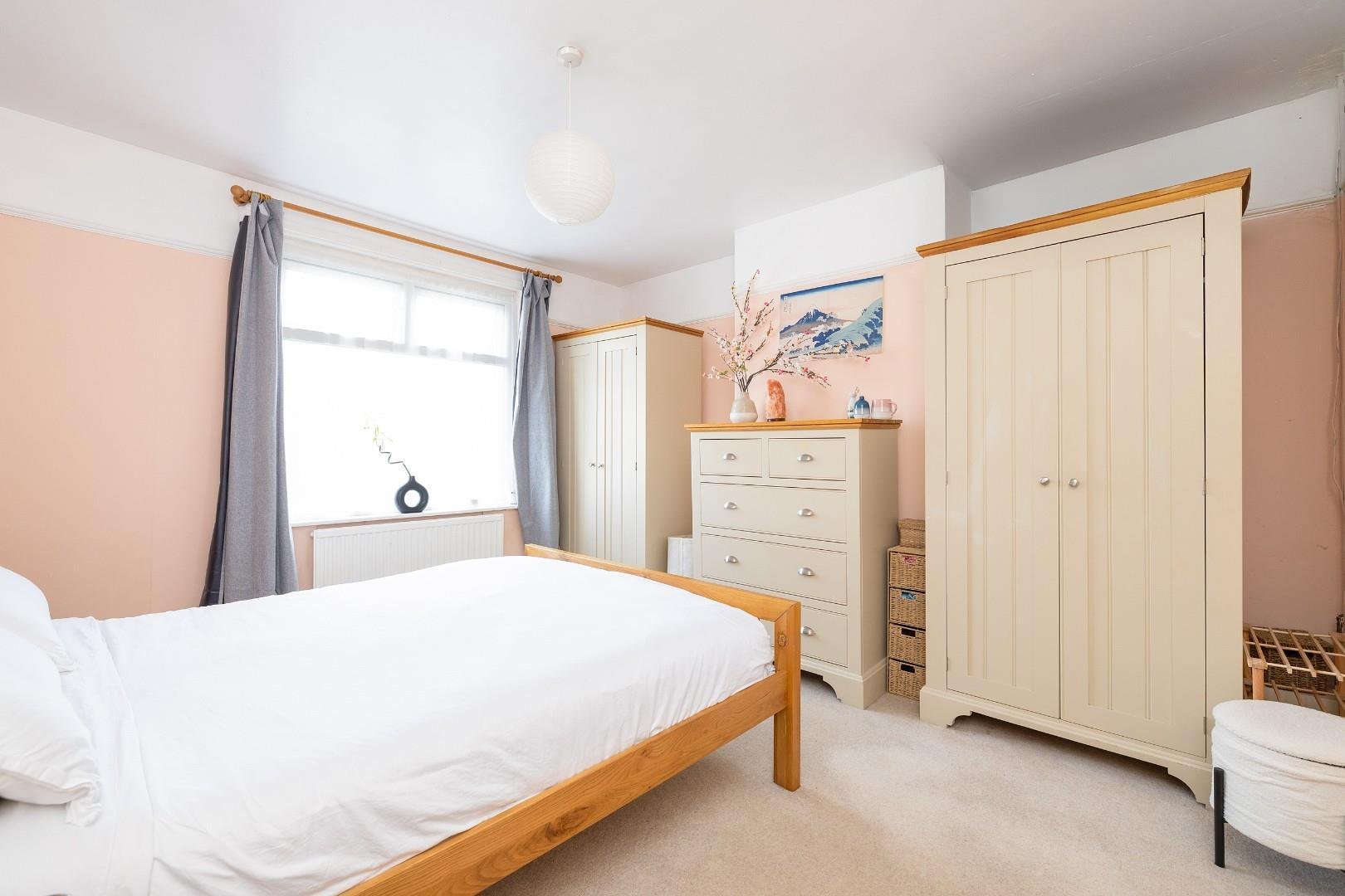 Muller road horfield 33821739 cd7 a3852