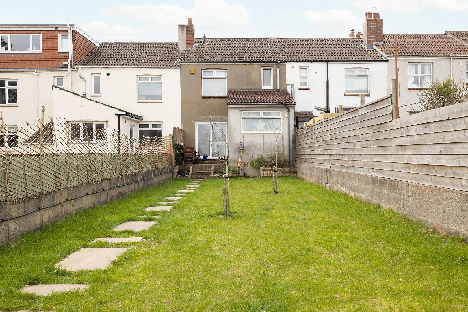 Muller road horfield 33821739 cd7 a3898