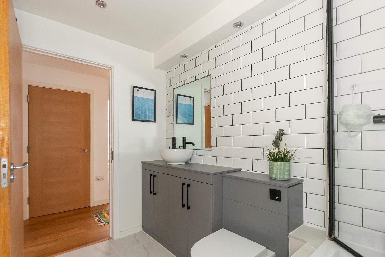 Myrtle street southville 34062299 ft1 kse bathroom a
