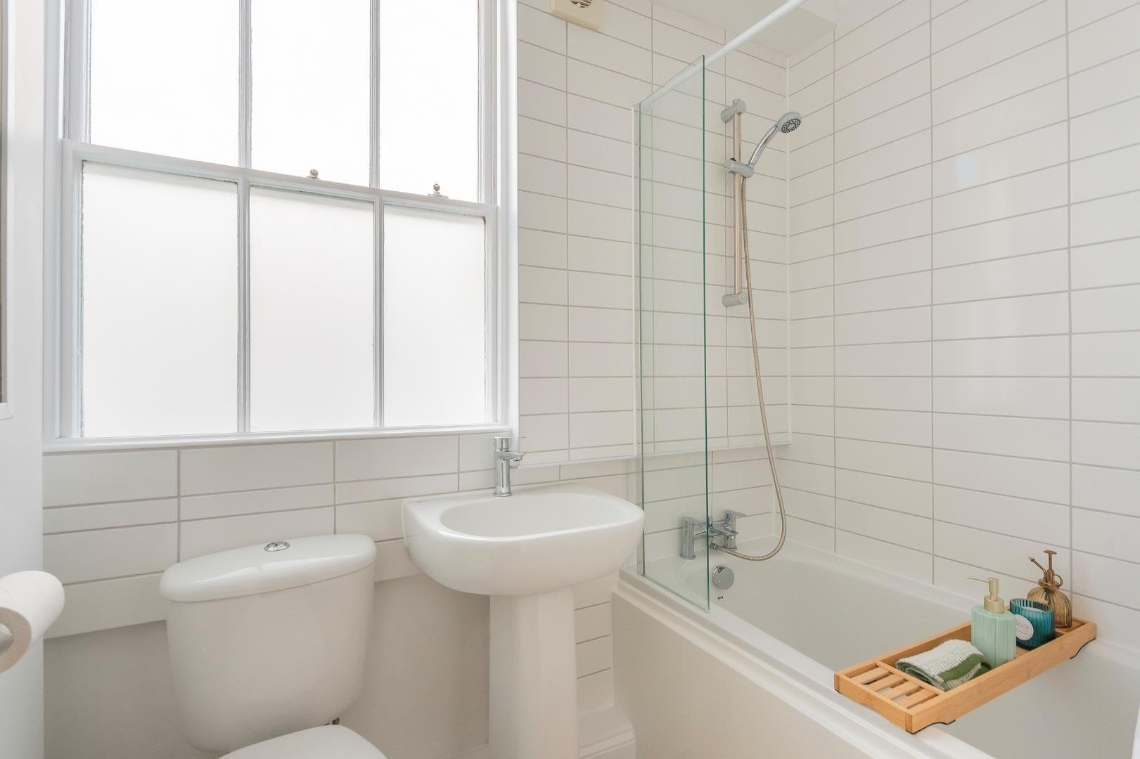 Ninetree hill cotham 33276043 2 n1 t4 h bathroom b