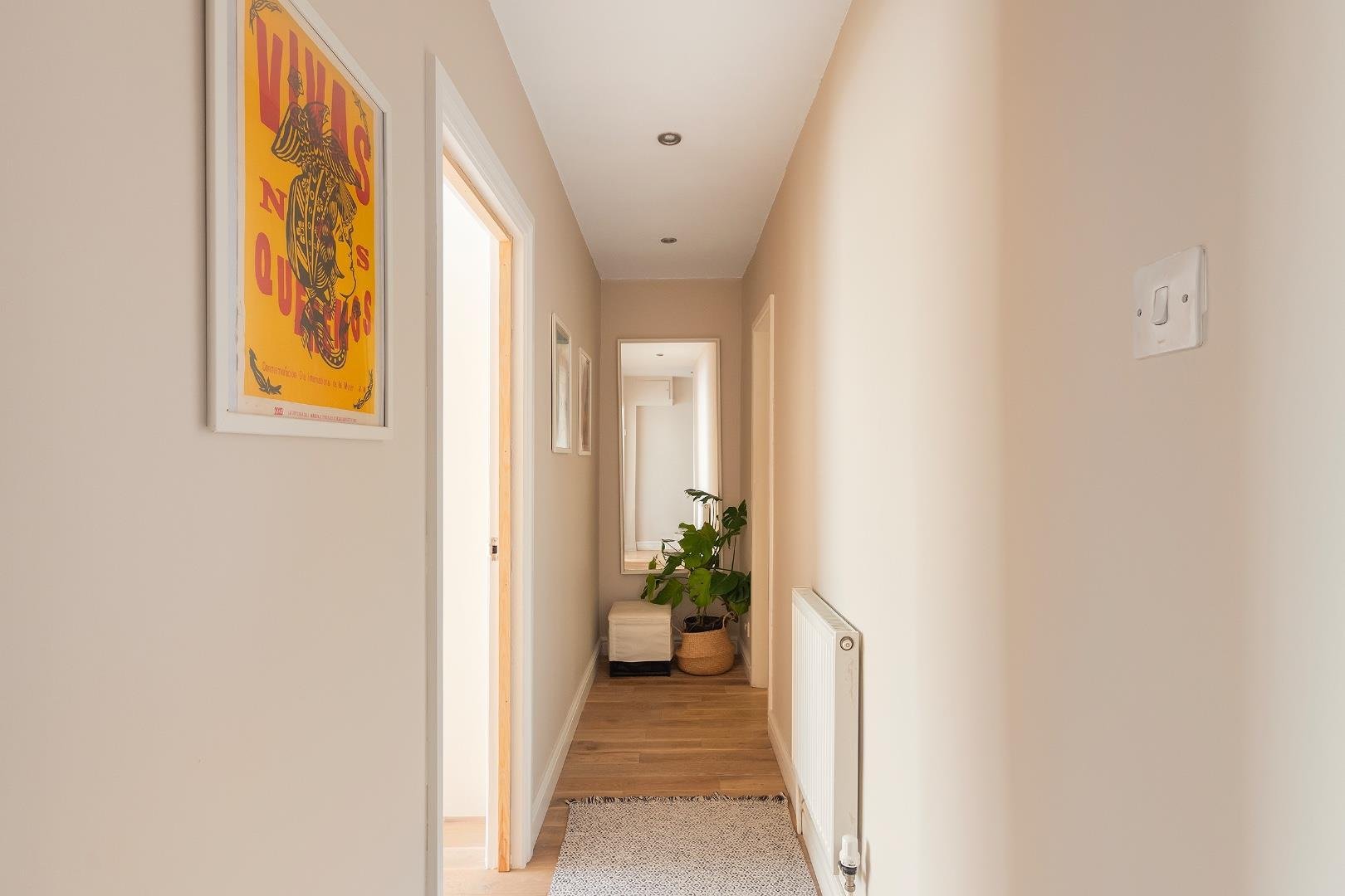 North street southville 34769612 1 c8 n8 sbr hallway c