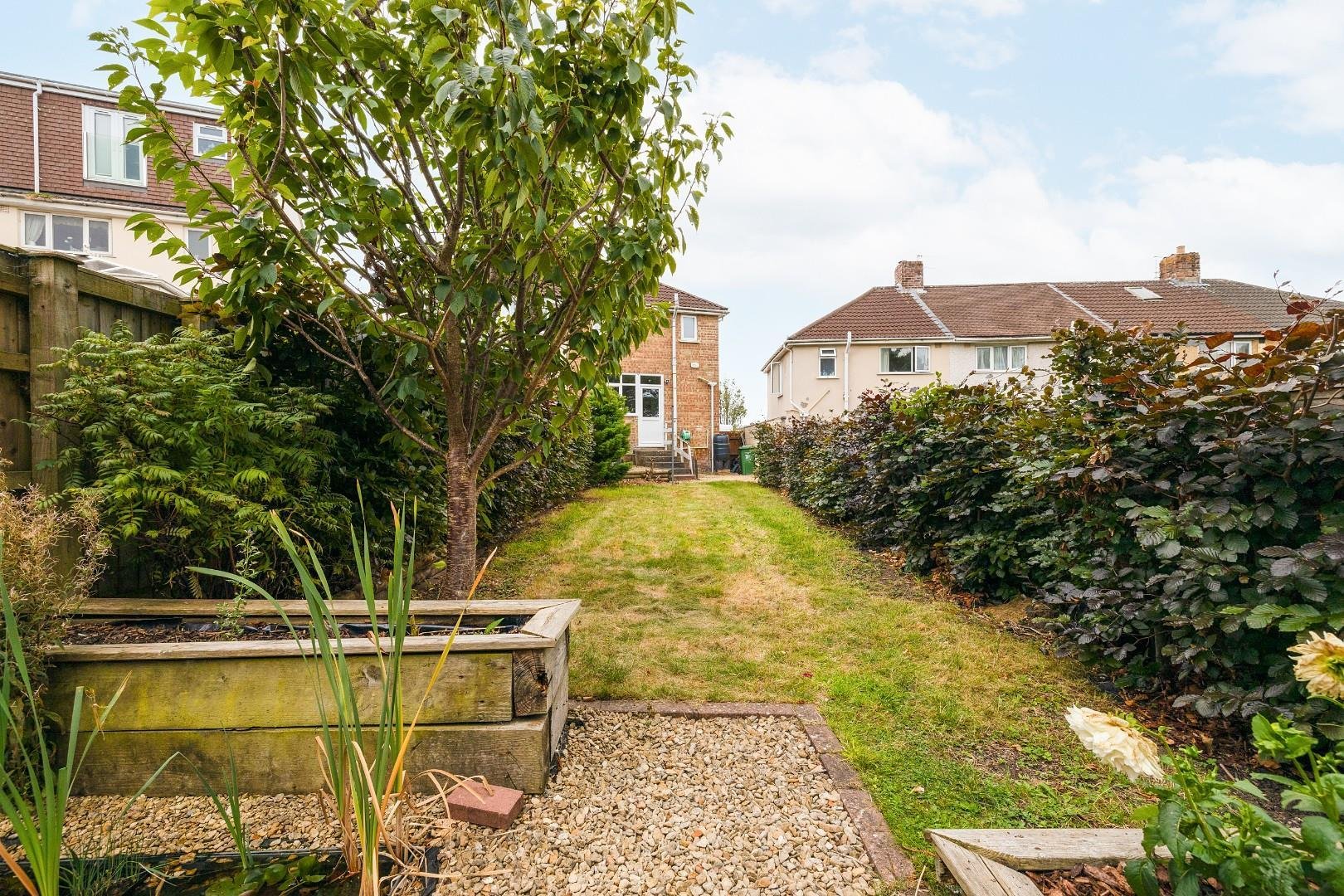 Novers park drive knowle 33328371 cd7 a7028