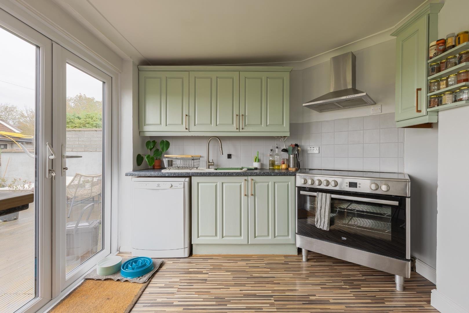 Novers park drive knowle 34283195 51 novers park drive bs4 28