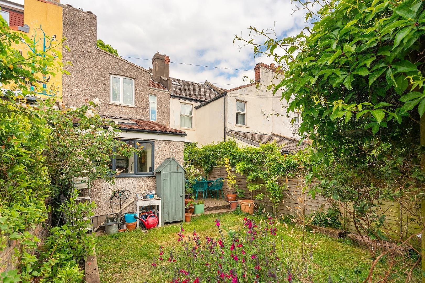 Nutgrove avenue victoria park 33705171 0 n6 avp external ah