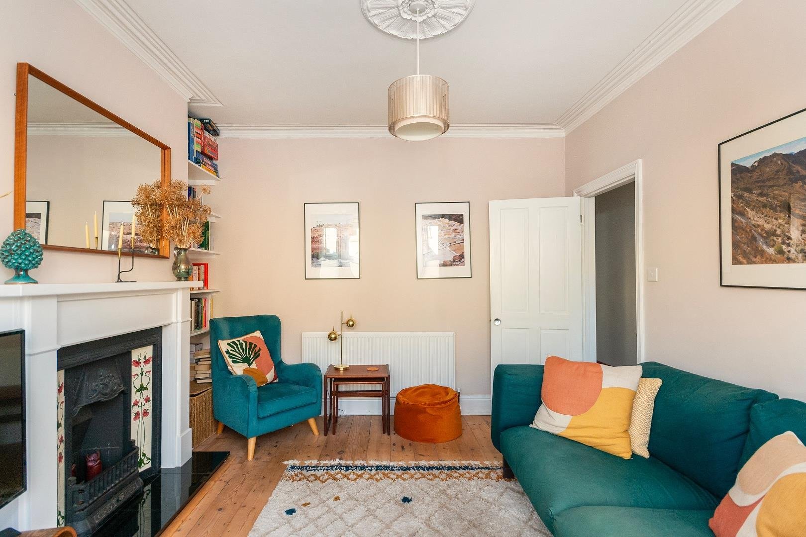 Oak road horfield 33565371 8 o6 rhd living room c