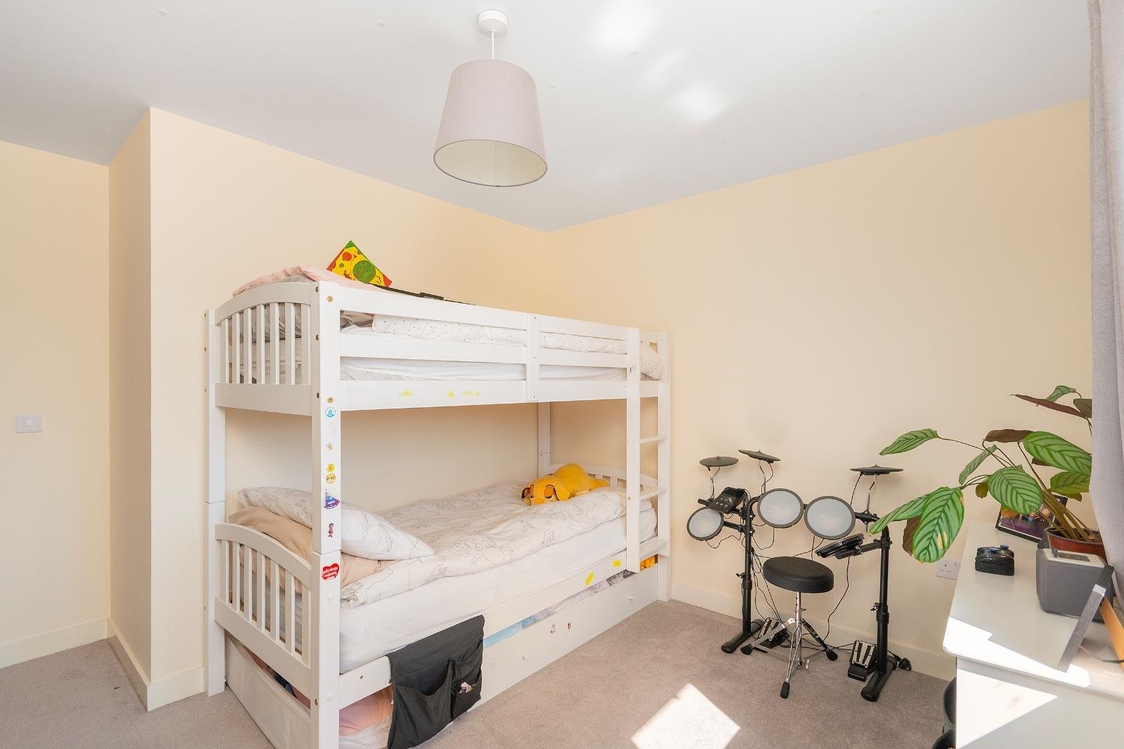 Oakhill drive bedminster 34749420 0 o5 dbr bedroom c