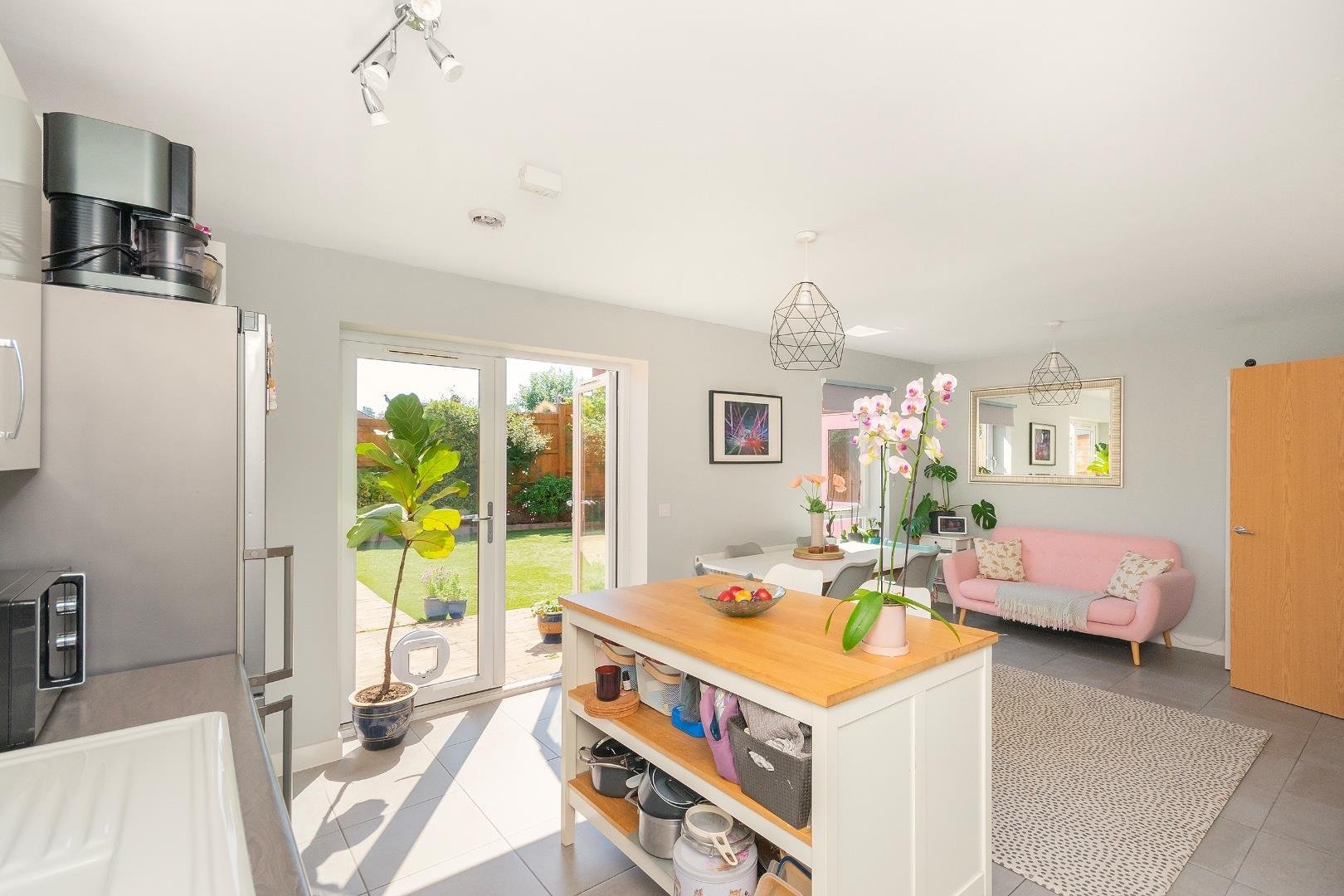 Oakhill drive bedminster 34749420 0 o5 dbr kitchen diner c