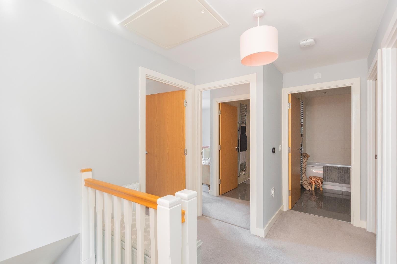 Oakhill drive bedminster 34749420 0 o5 dbr landing a