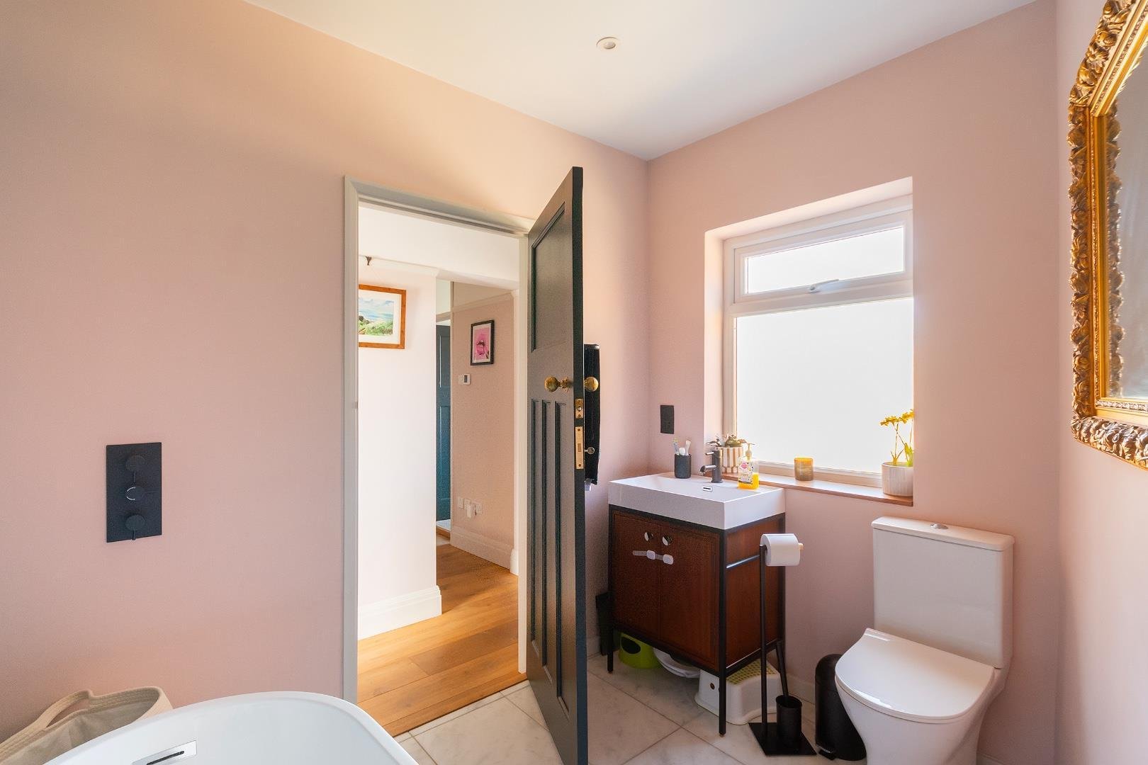 Oakley road horfield 34544883 1 o2 rhd bathroom a
