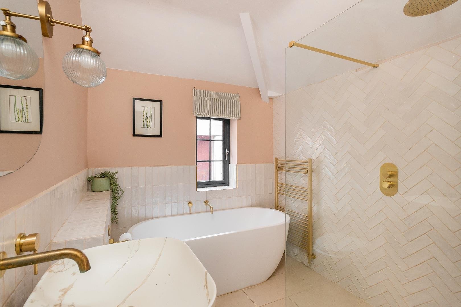 Old park kingsdown 34414084 0 o3 pkn bathroom b