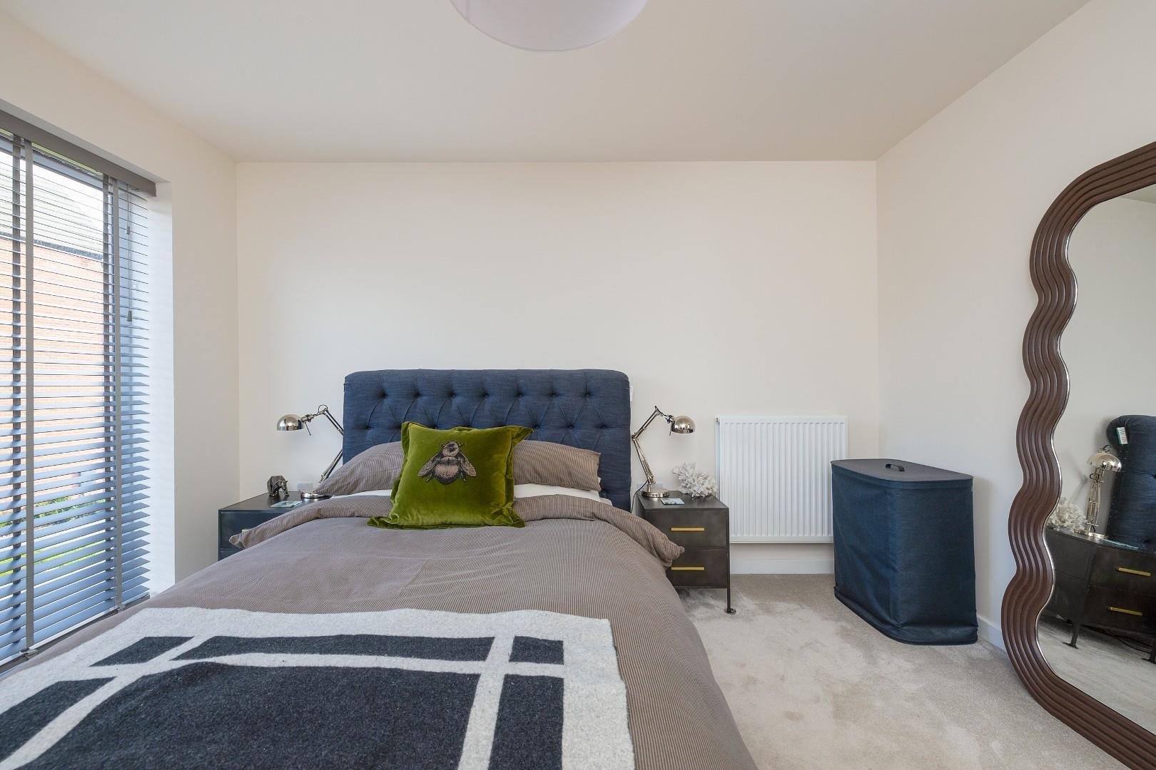 Orchard avenue hartcliffe 33614725 cd7 a0206