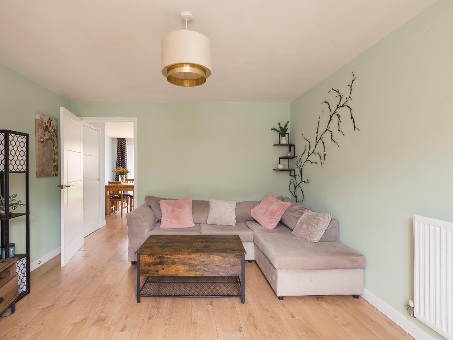 Orchard avenue hartcliffe 34855052 cnr58693