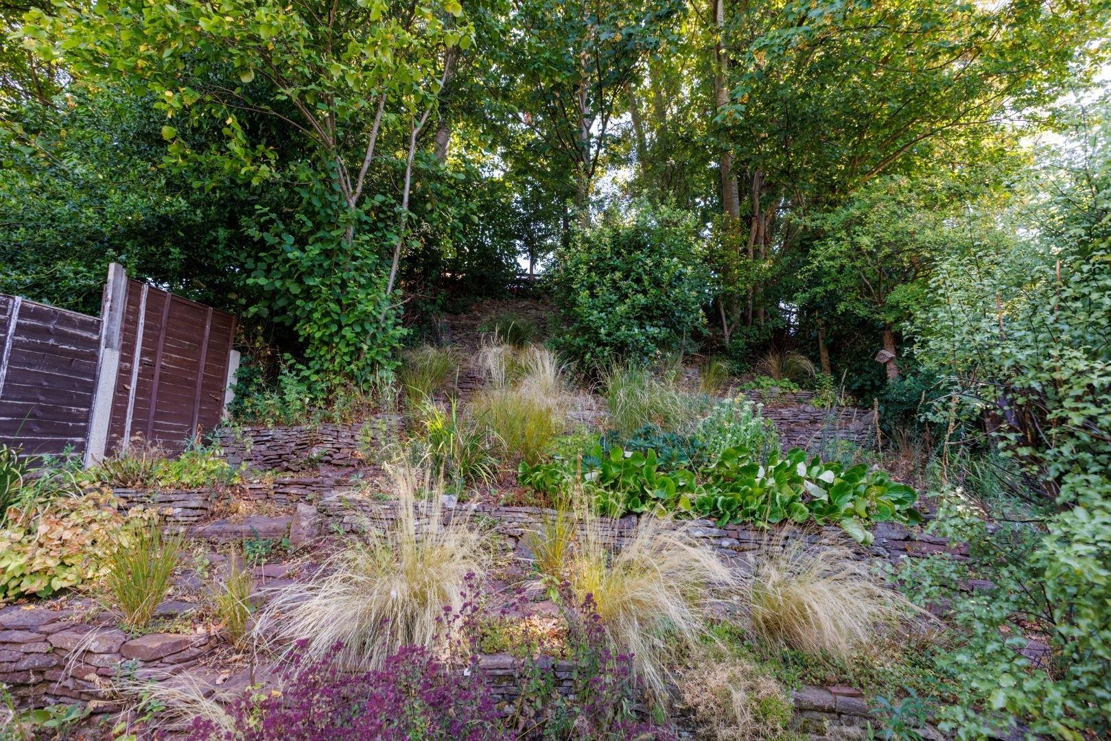 Overndale road downend 34867533 33 overndale road 30