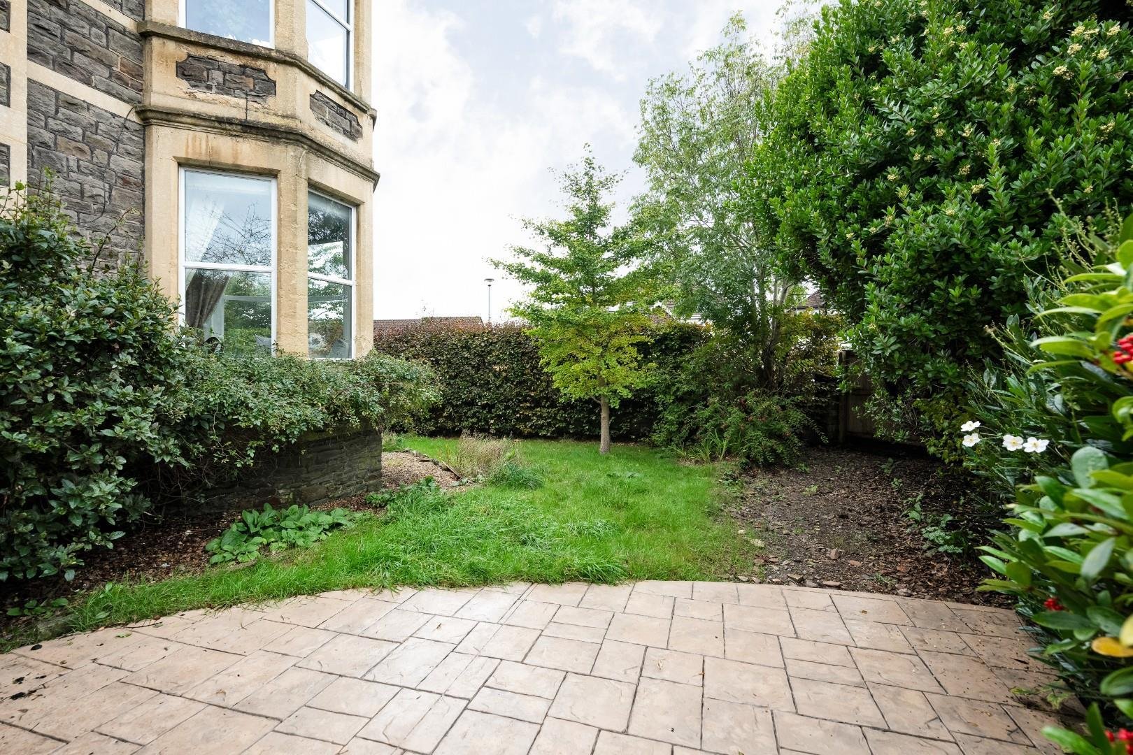 Overnhill road downend 34837882 23