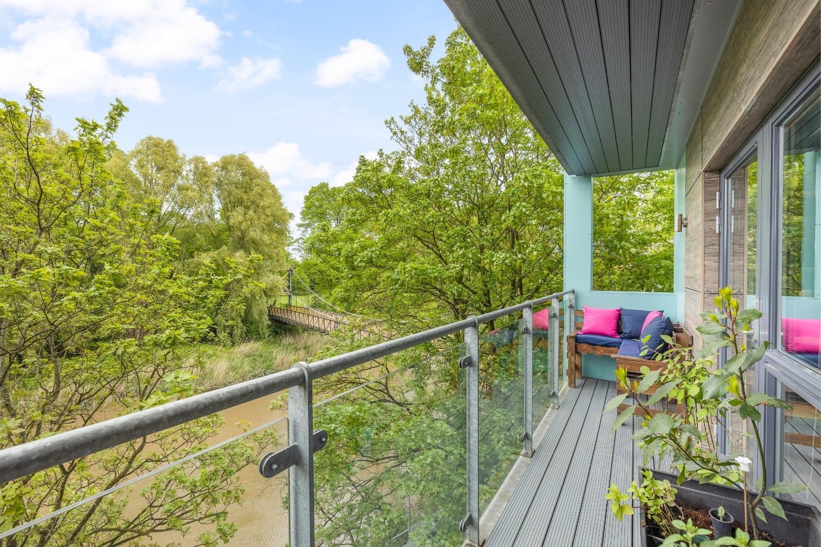 Paintworks arnos vale 33314434 450 paintworks05 10 2023 22