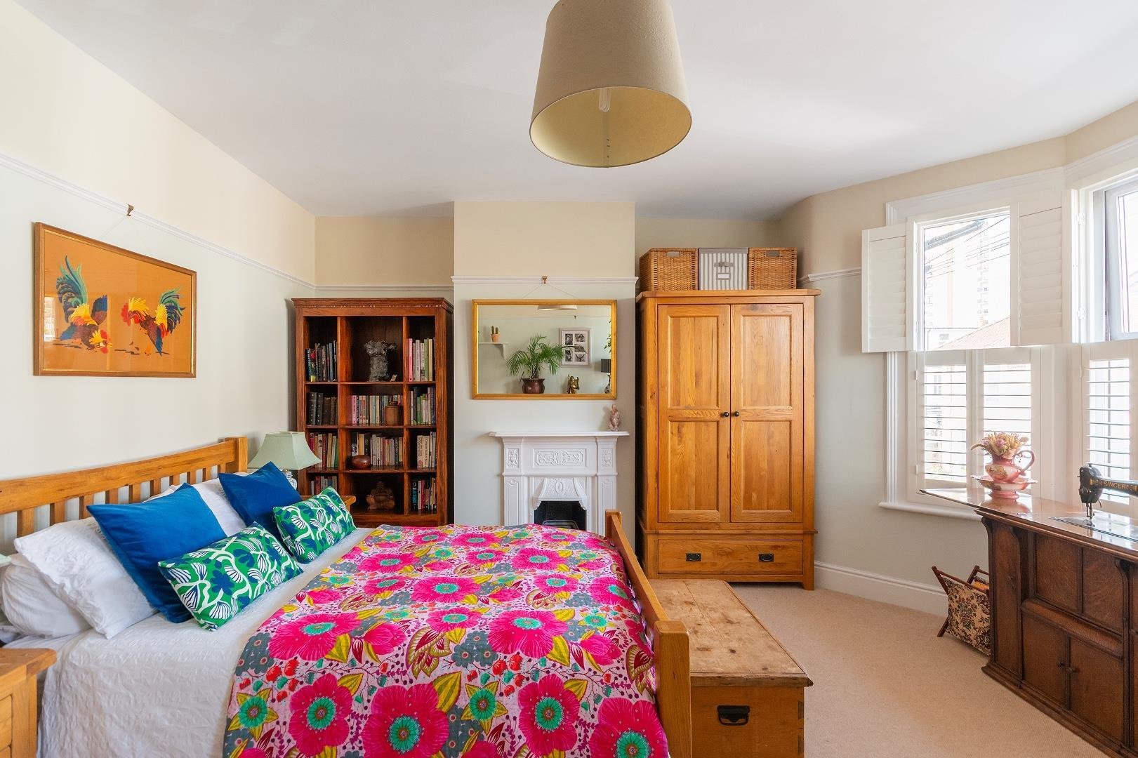 Paultow avenue victoria park 34632995 1 p0 abr bedroom c